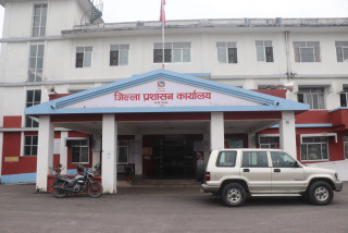 लगातार वर्षापछि चितवनमा उच्च सतर्कता, विद्यालय बन्द