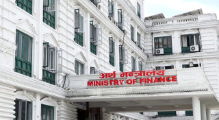 बाढीको असरले विकास खर्च १४ वर्षयताकै न्यून
